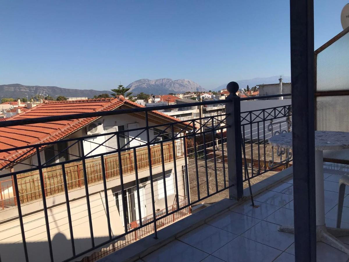 Ion Apartments Messolonghi Single Bed Room Mountain View Loft Mesolóngion Esterno foto